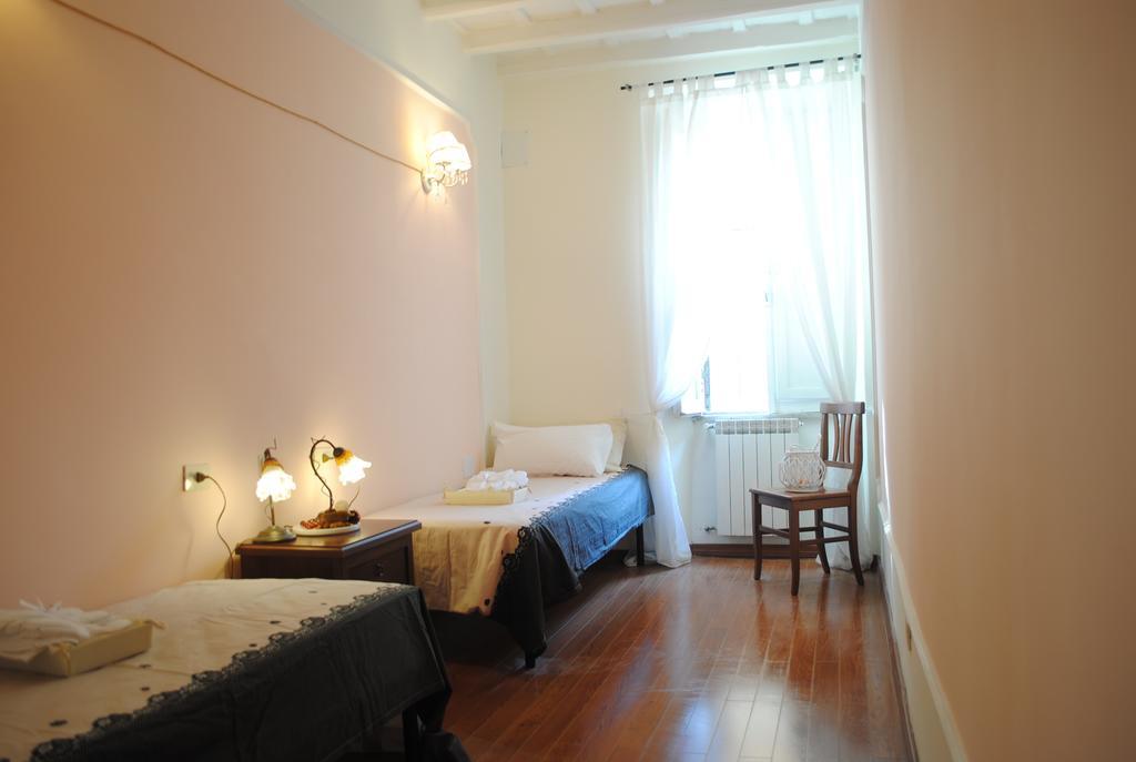 Dreaming Navona Rooms Rome Exterior photo