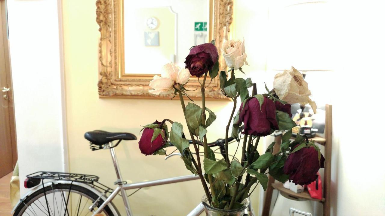 Dreaming Navona Rooms Rome Exterior photo